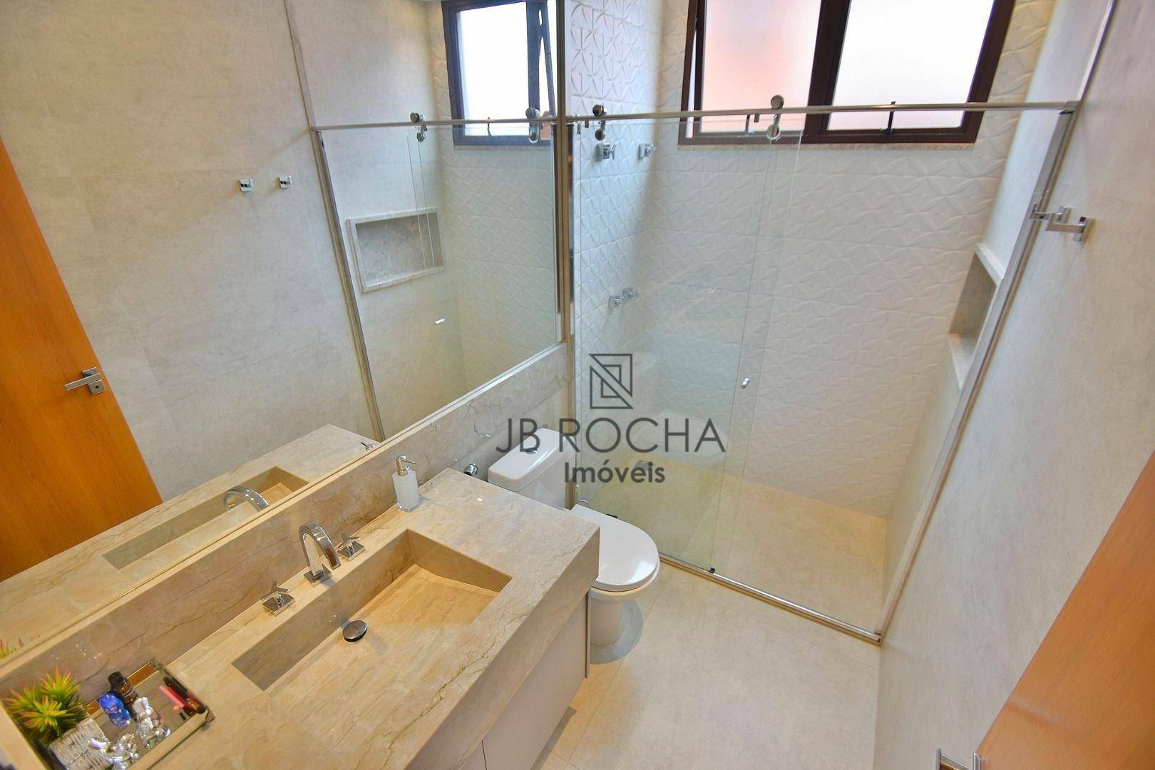 Casa de Condomínio para alugar com 4 quartos, 600m² - Foto 25