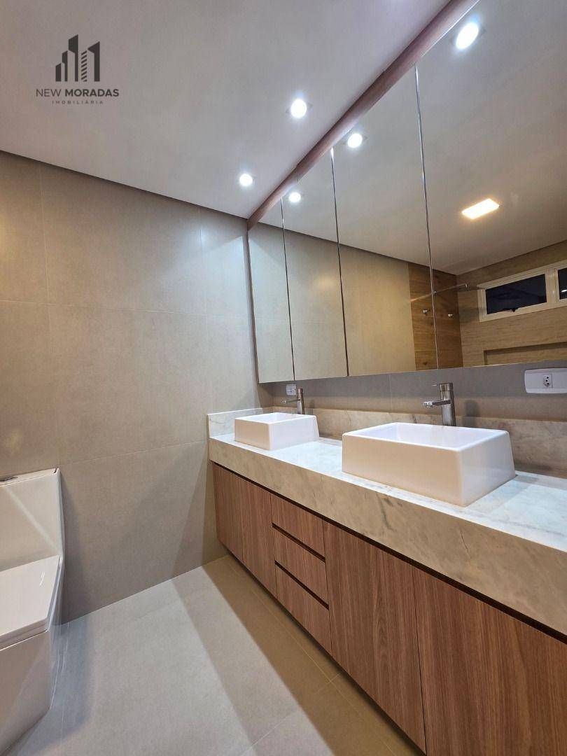 Casa à venda com 3 quartos, 284m² - Foto 14