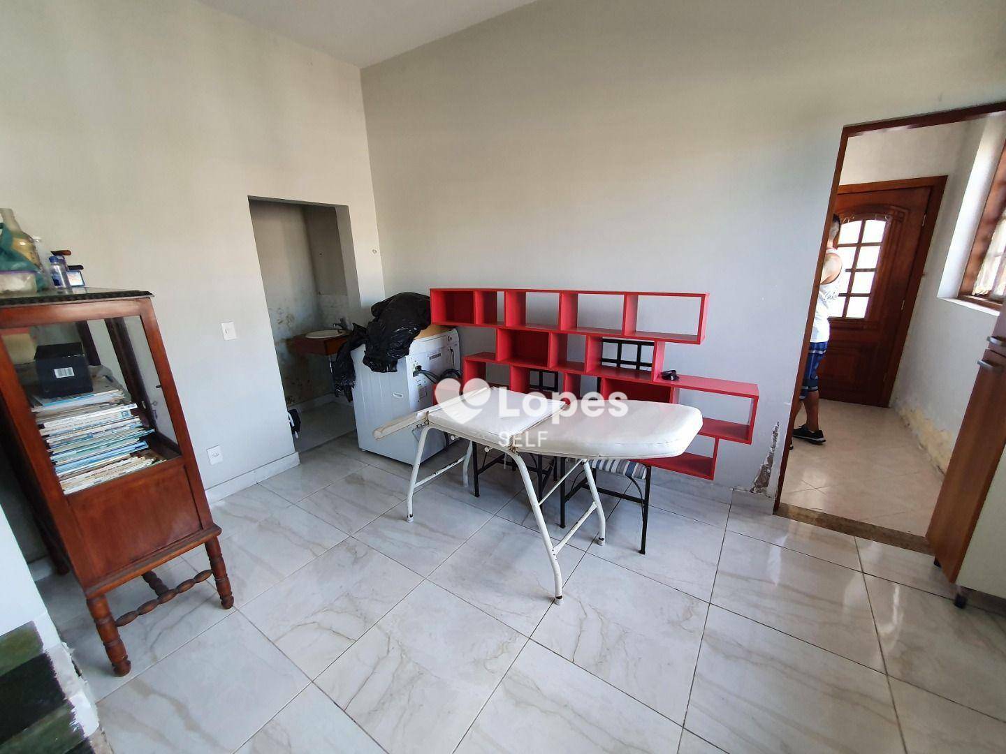 Casa à venda com 4 quartos, 165m² - Foto 7