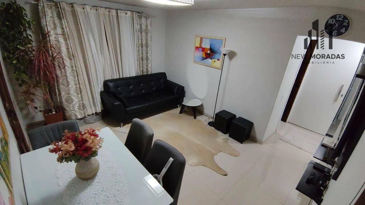 Apartamento à venda com 2 quartos, 72m² - Foto 2