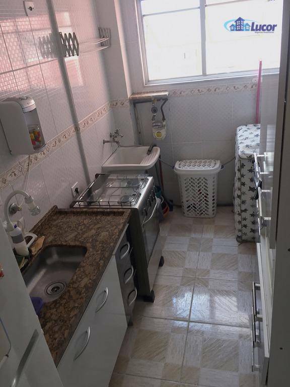 Apartamento à venda com 2 quartos, 50m² - Foto 4