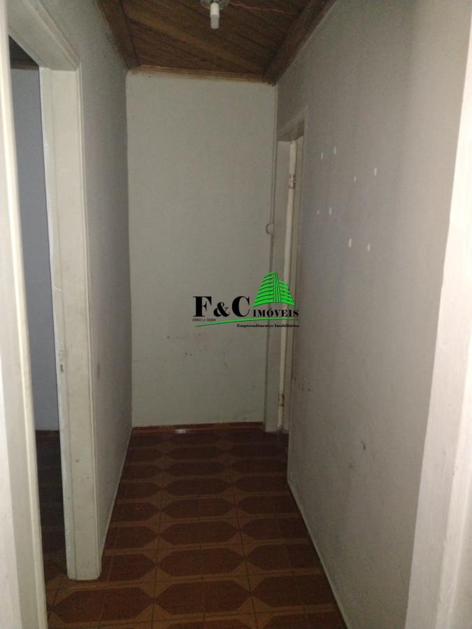 Casa à venda com 3 quartos, 200m² - Foto 15