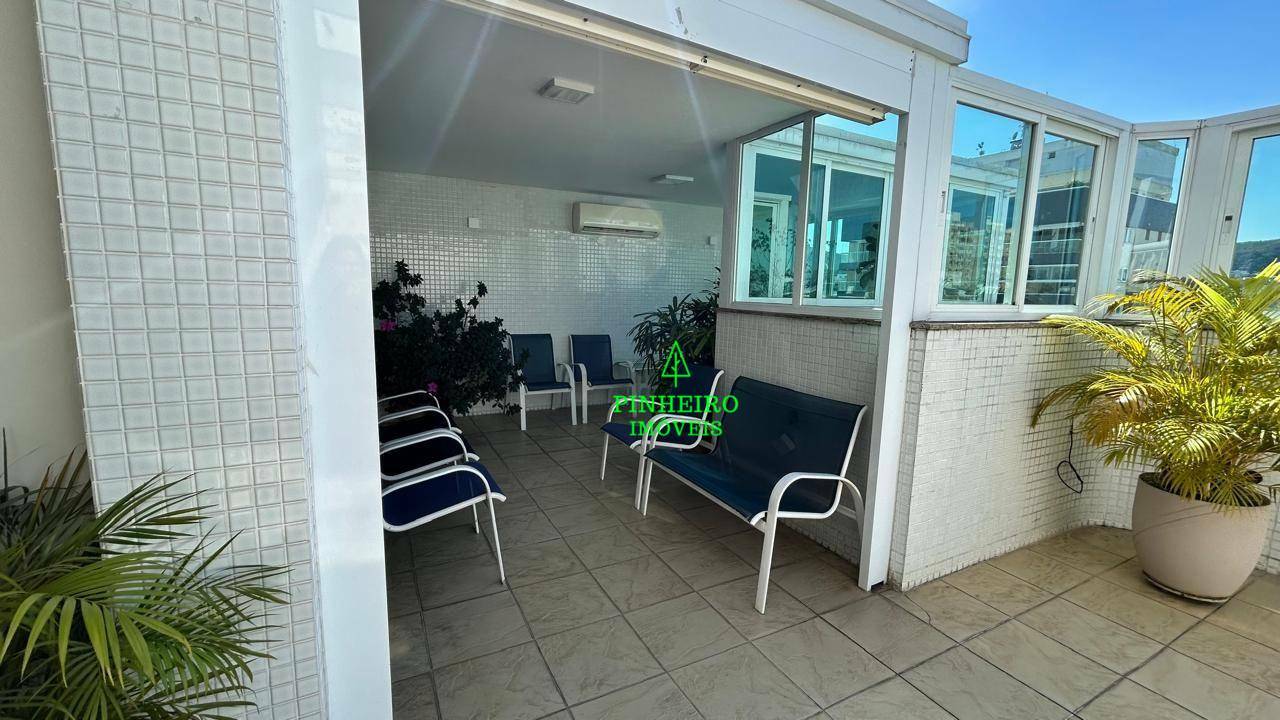 Apartamento à venda com 2 quartos, 68m² - Foto 21