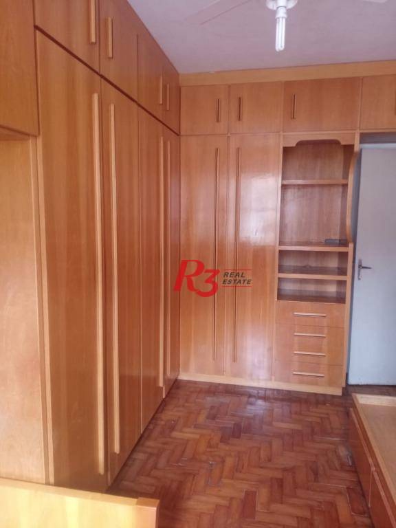 Apartamento para alugar com 2 quartos, 70m² - Foto 12