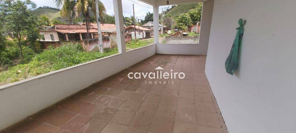 Casa à venda com 6 quartos, 90m² - Foto 31