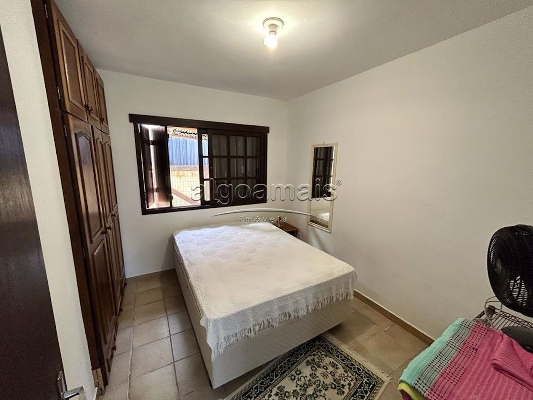 Casa à venda com 3 quartos, 132m² - Foto 13