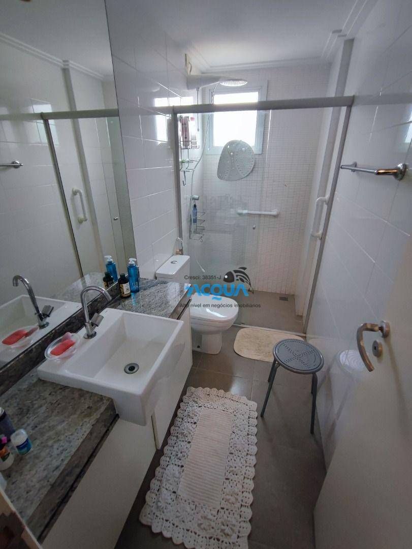 Cobertura à venda com 3 quartos, 210m² - Foto 12