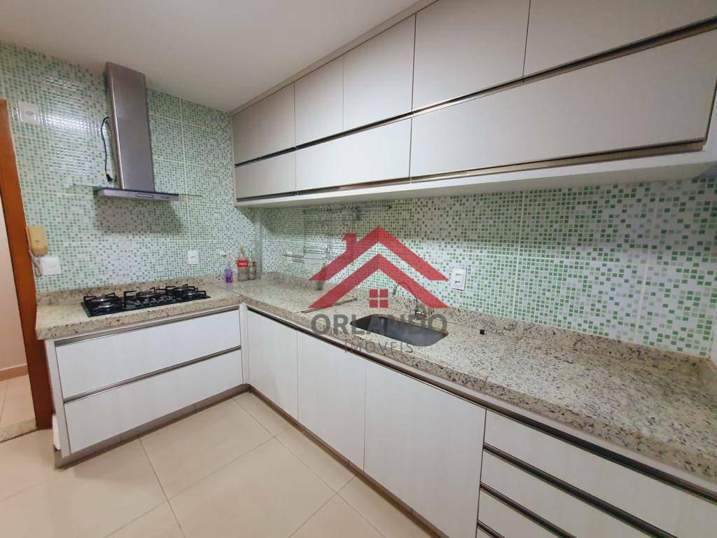 Apartamento à venda com 3 quartos, 150m² - Foto 3