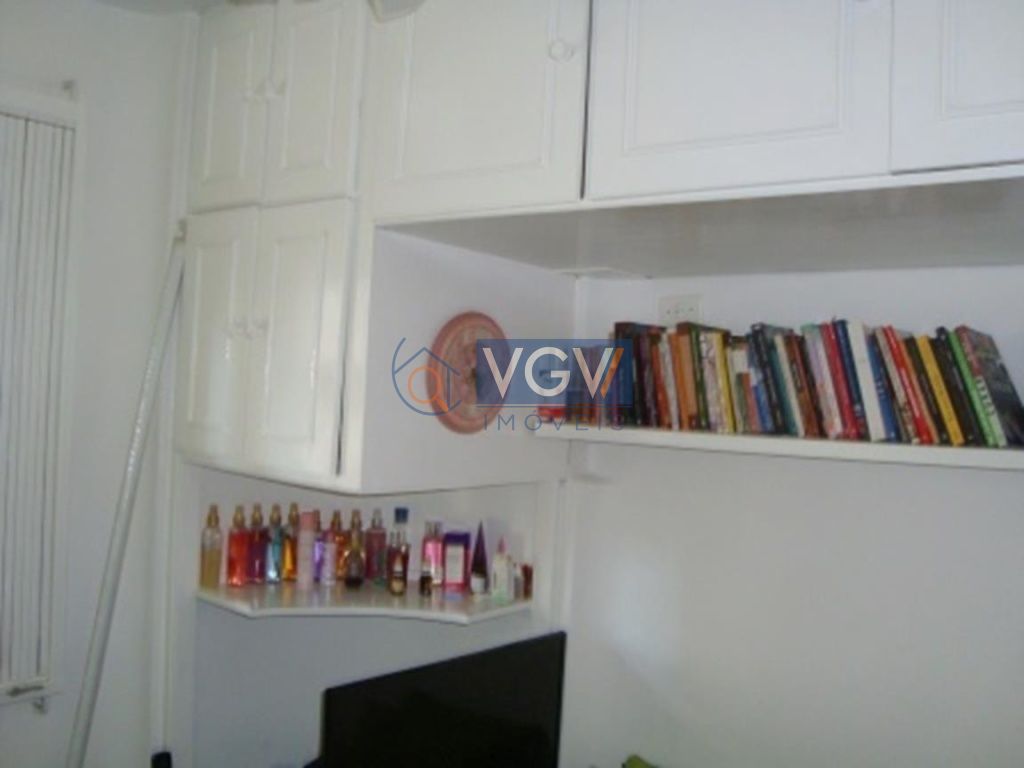 Apartamento à venda com 3 quartos, 107m² - Foto 15