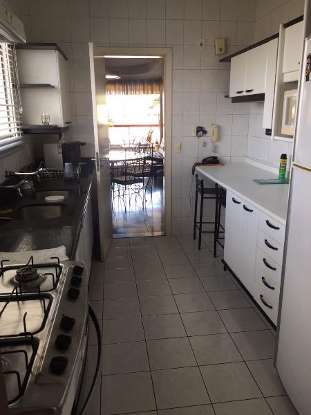 Apartamento à venda com 3 quartos, 139m² - Foto 21