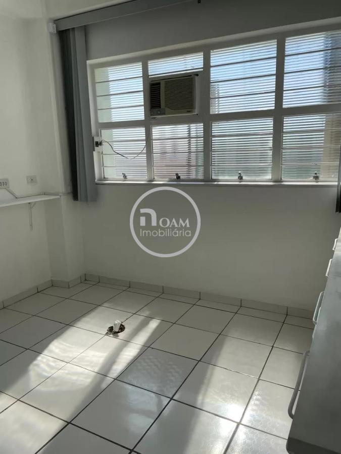 Casa à venda com 1 quarto, 109m² - Foto 1