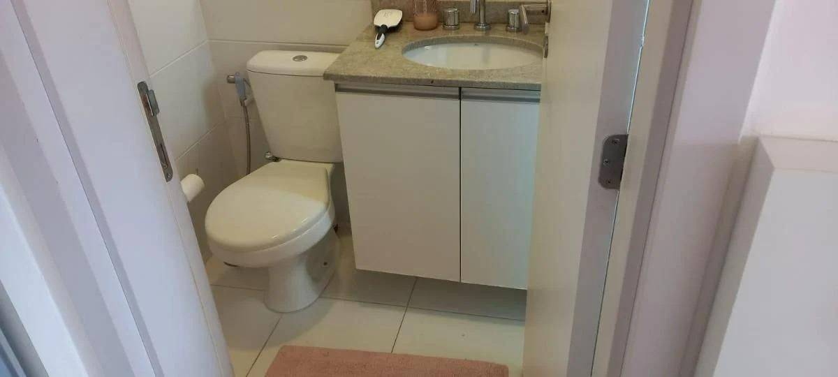 Apartamento à venda com 2 quartos, 68m² - Foto 4