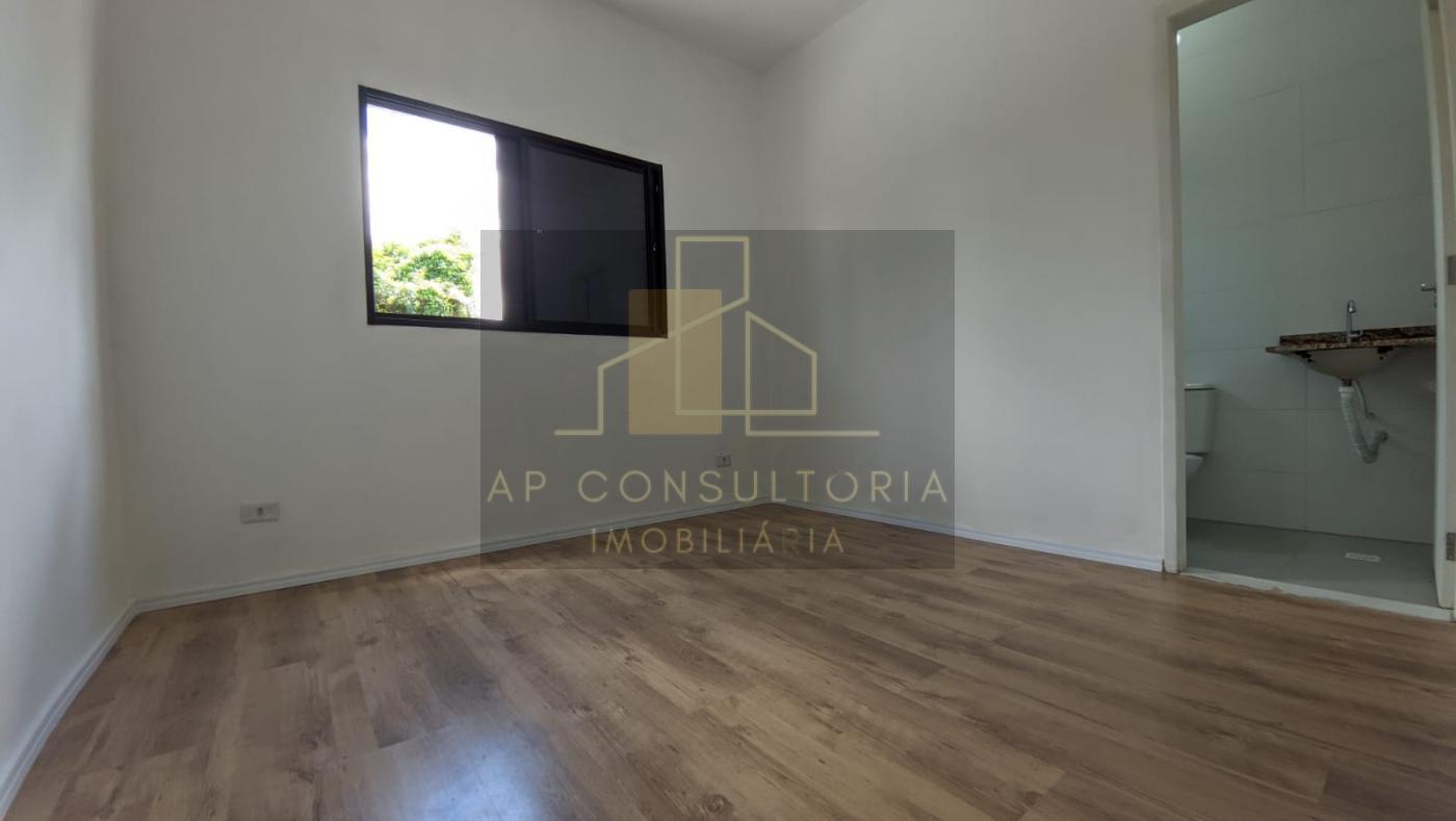 Casa para alugar com 2 quartos, 68m² - Foto 13