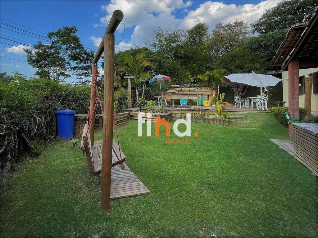 Casa de Condomínio à venda com 4 quartos, 220m² - Foto 33