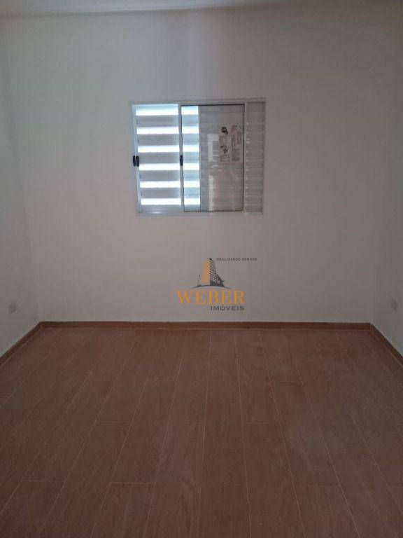 Casa à venda com 2 quartos, 78m² - Foto 6