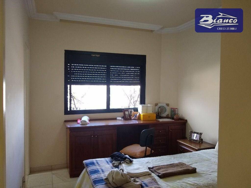 Apartamento à venda com 4 quartos, 168m² - Foto 10