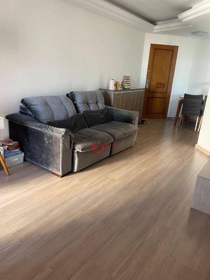 Apartamento à venda com 2 quartos, 70m² - Foto 7