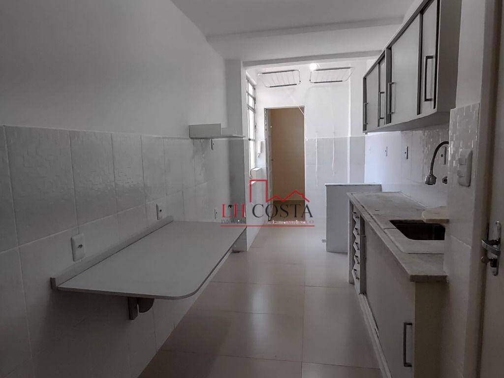 Apartamento à venda com 2 quartos, 70m² - Foto 16