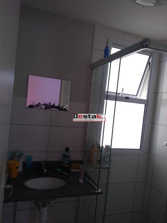 Apartamento à venda com 2 quartos, 55m² - Foto 16