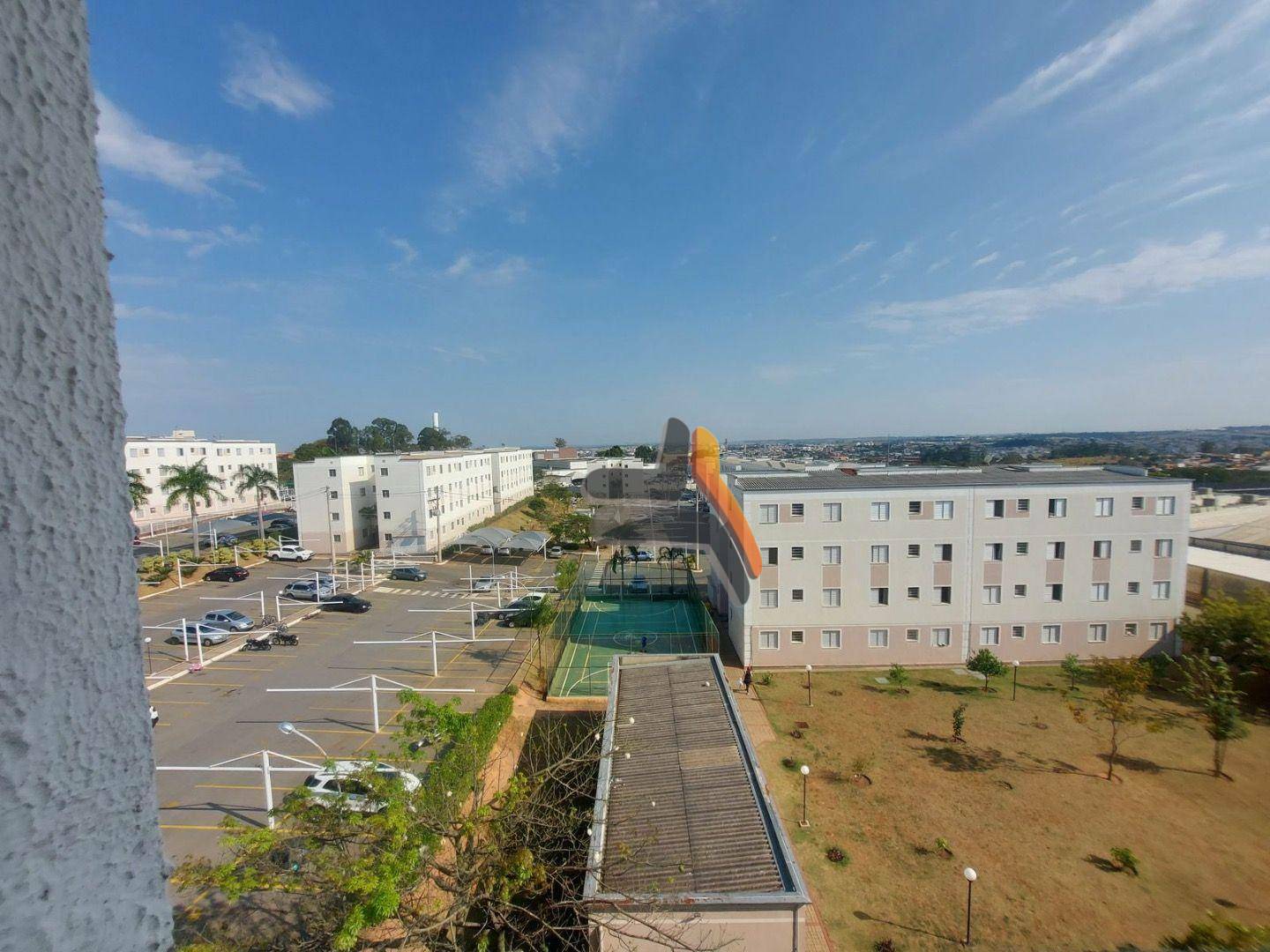 Apartamento à venda com 2 quartos, 47m² - Foto 2