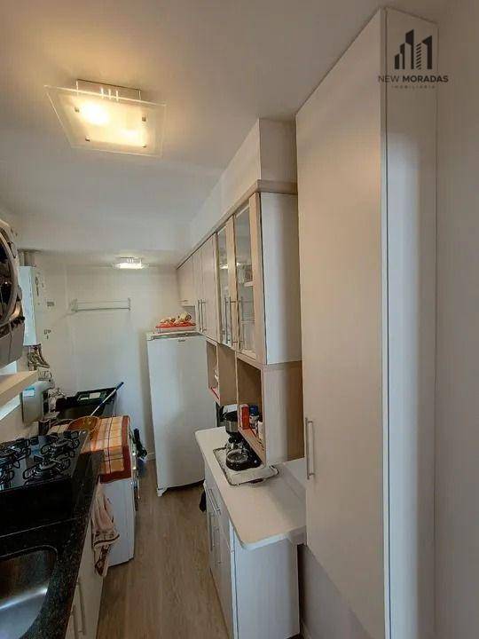 Apartamento à venda com 2 quartos, 44m² - Foto 4