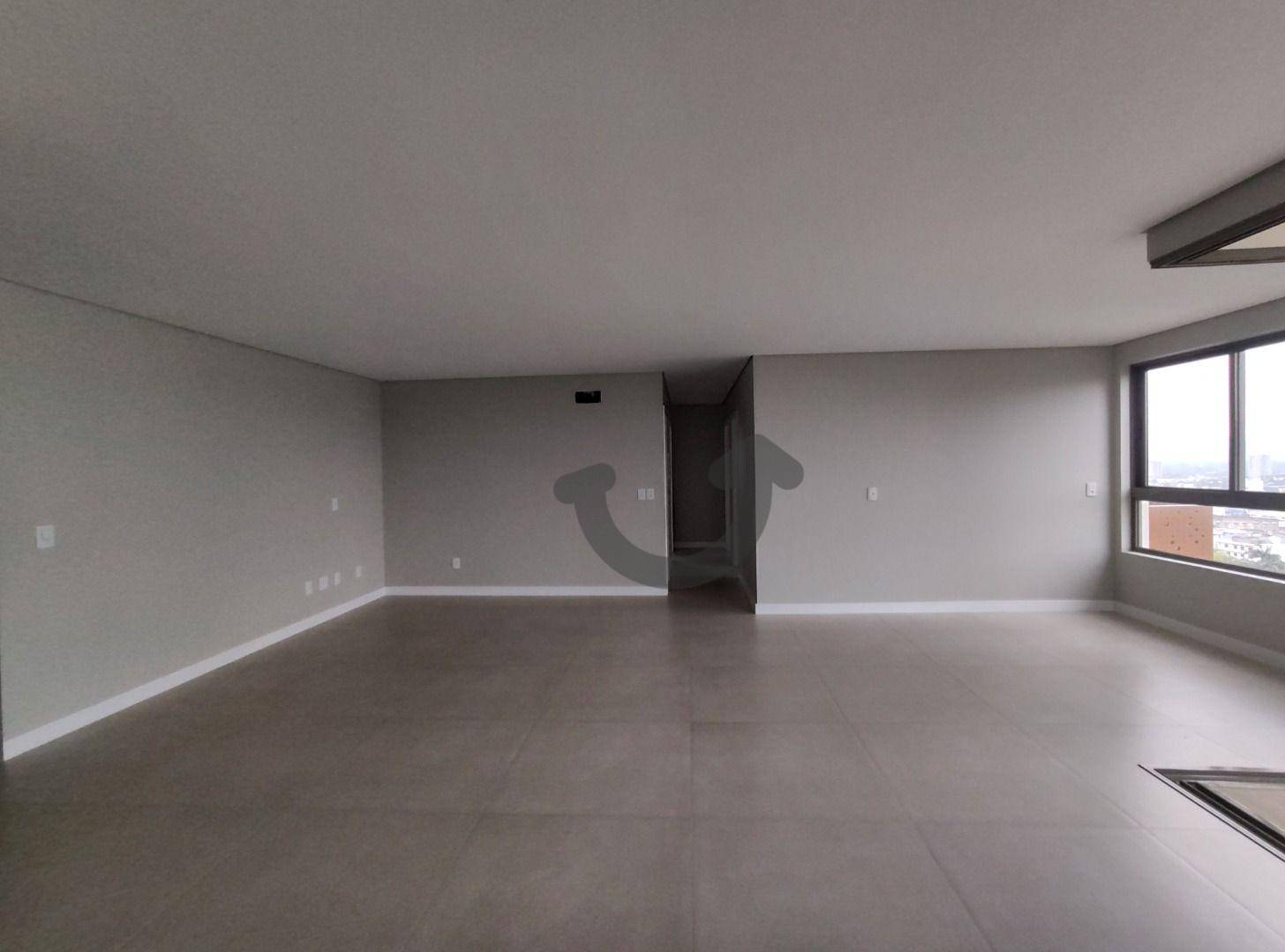 Apartamento à venda com 3 quartos, 130m² - Foto 5