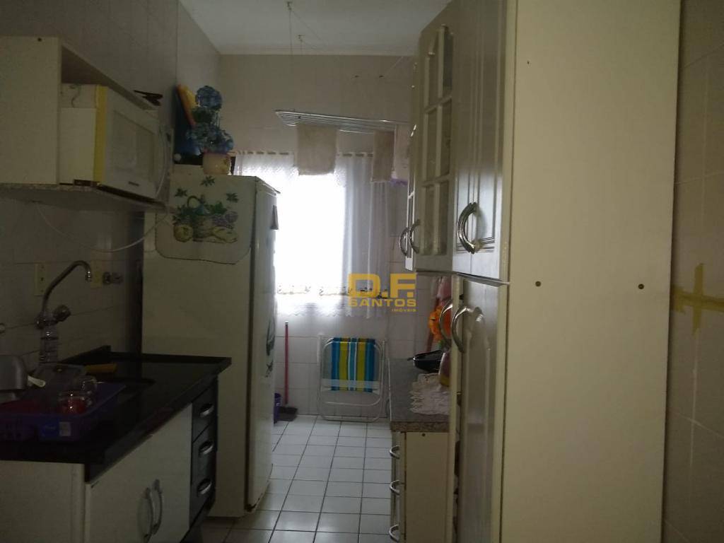 Apartamento à venda com 1 quarto, 62m² - Foto 7