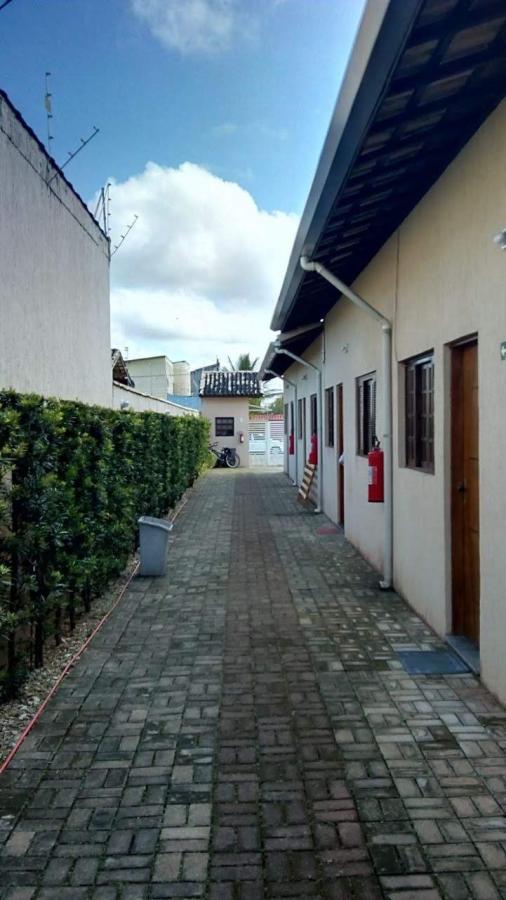 Casa à venda com 2 quartos, 45m² - Foto 1