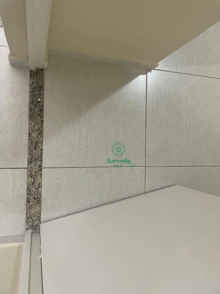 Apartamento para alugar com 2 quartos, 50m² - Foto 12