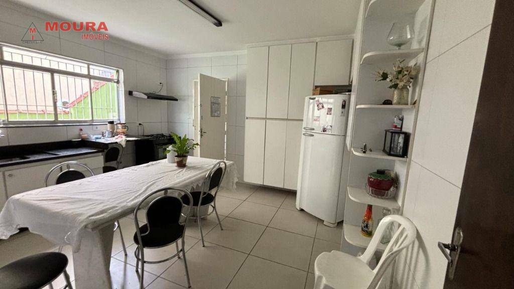 Sobrado à venda com 3 quartos, 125m² - Foto 11