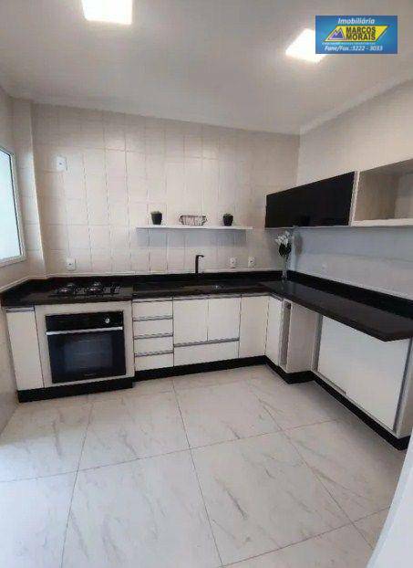 Apartamento à venda com 2 quartos, 69m² - Foto 1