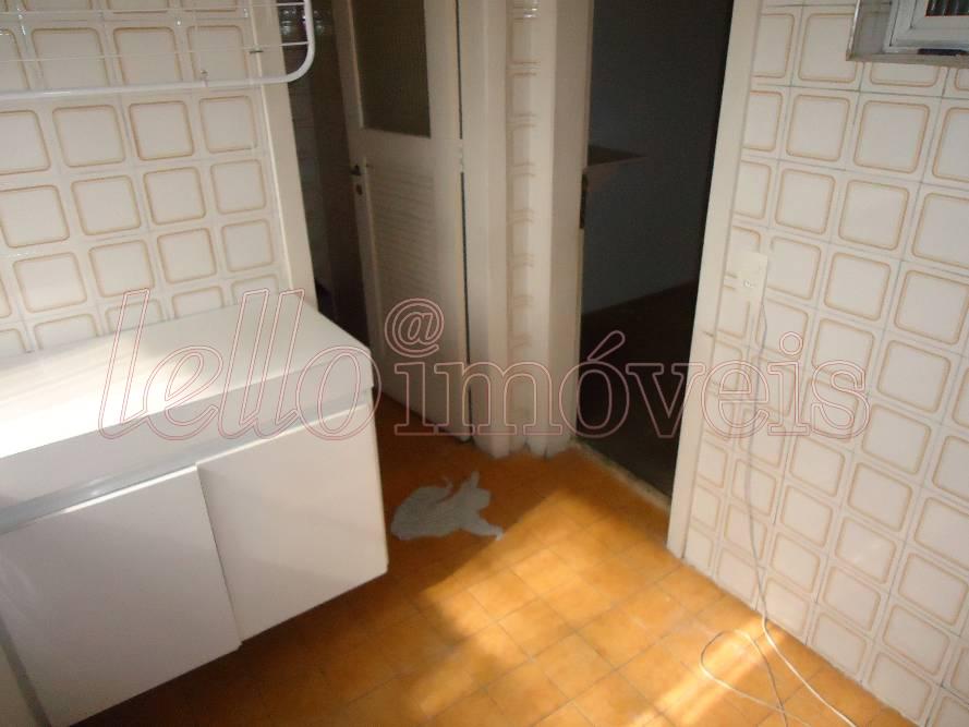 Apartamento para alugar com 3 quartos, 110m² - Foto 11