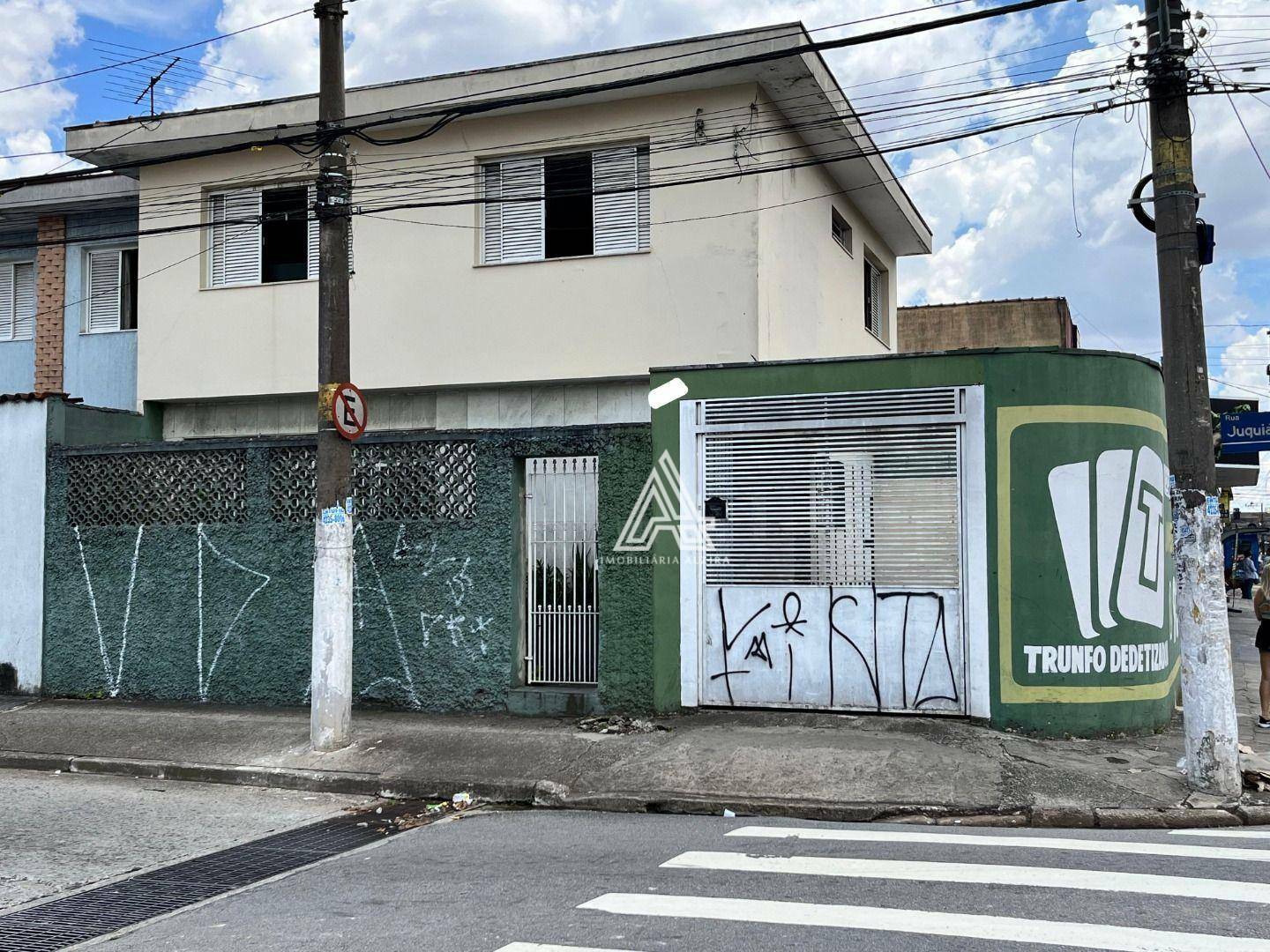 Sobrado à venda com 3 quartos, 250m² - Foto 1