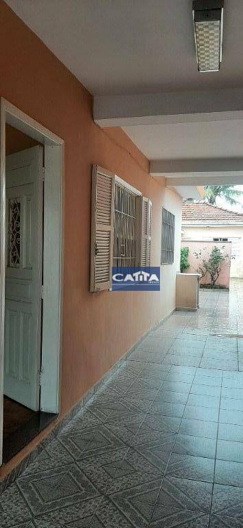 Sobrado à venda com 4 quartos, 208m² - Foto 4