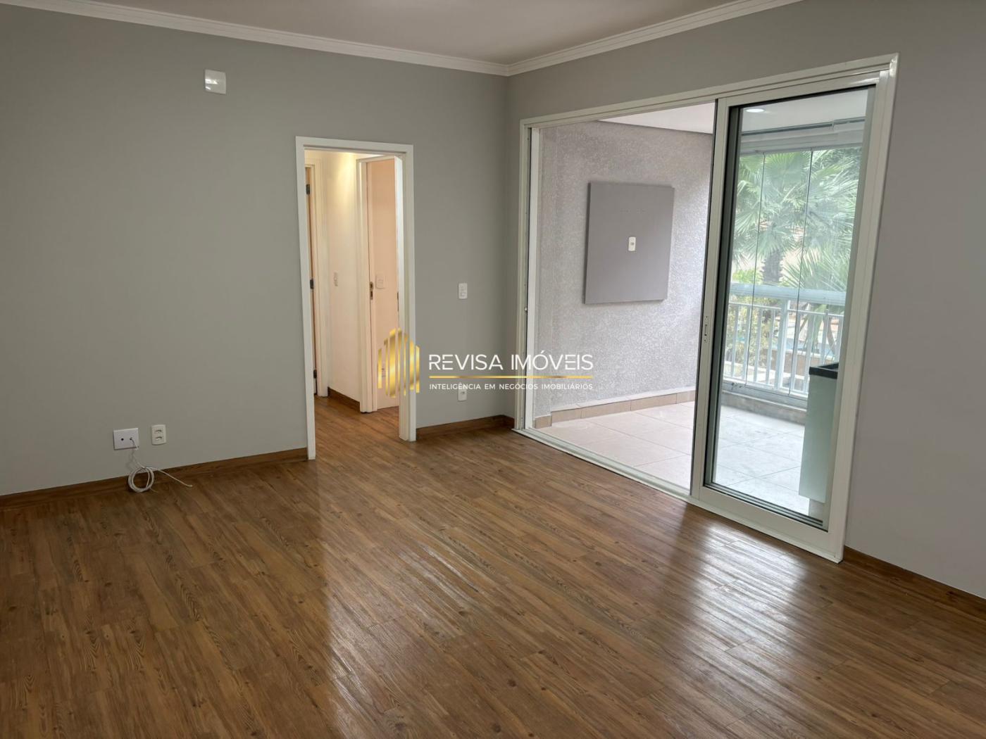 Apartamento à venda com 2 quartos, 72m² - Foto 4