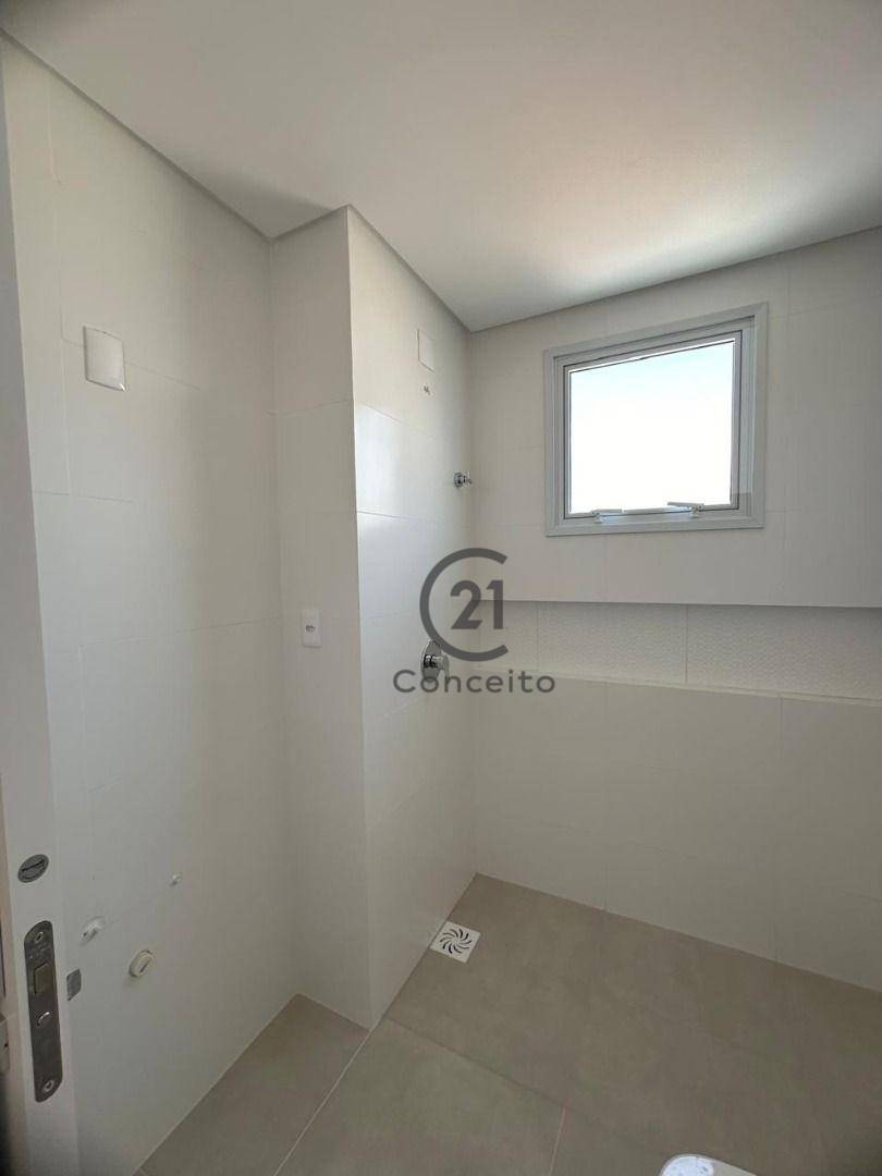 Apartamento à venda com 2 quartos, 75m² - Foto 16