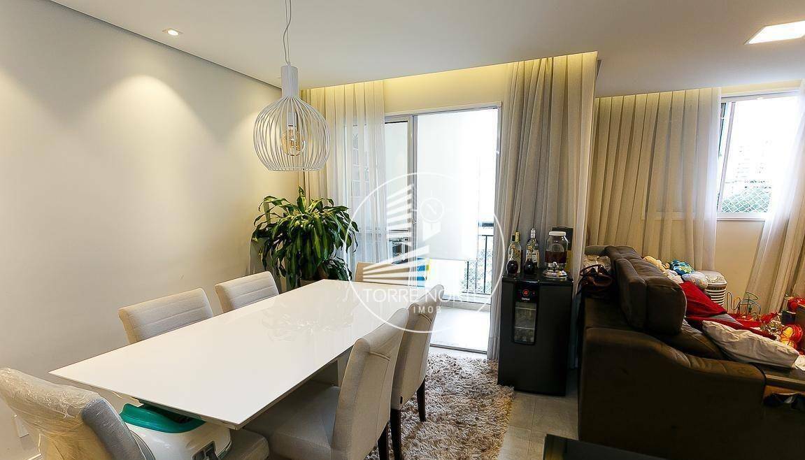 Apartamento à venda com 2 quartos, 64m² - Foto 30