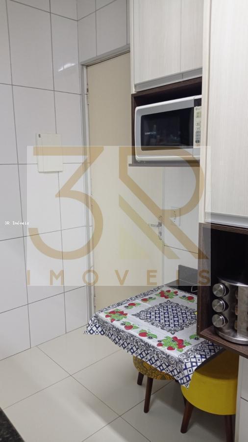 Apartamento à venda com 2 quartos, 48m² - Foto 13