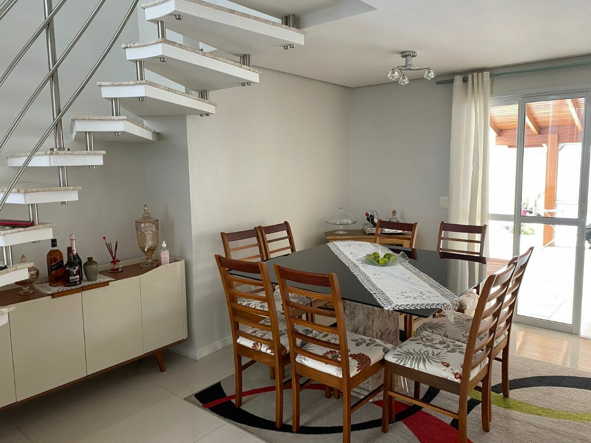 Casa à venda com 3 quartos, 215m² - Foto 16