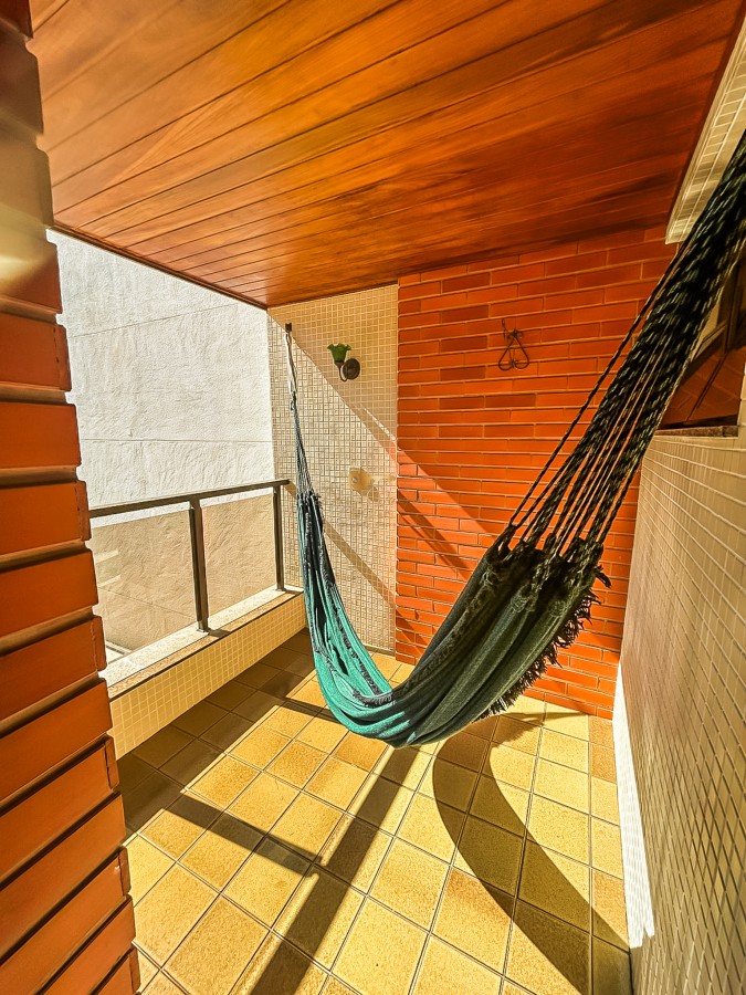 Apartamento à venda com 4 quartos, 210m² - Foto 10