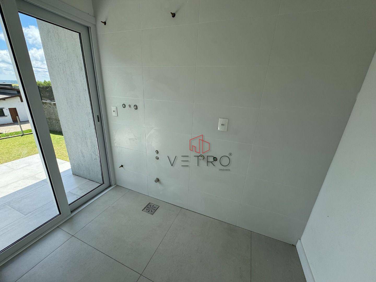 Casa de Condomínio à venda com 3 quartos, 241m² - Foto 8