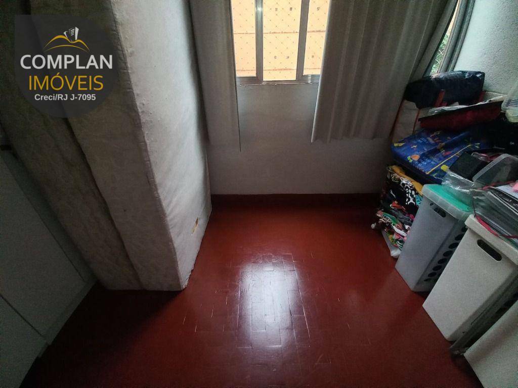 Apartamento à venda com 1 quarto, 50m² - Foto 3