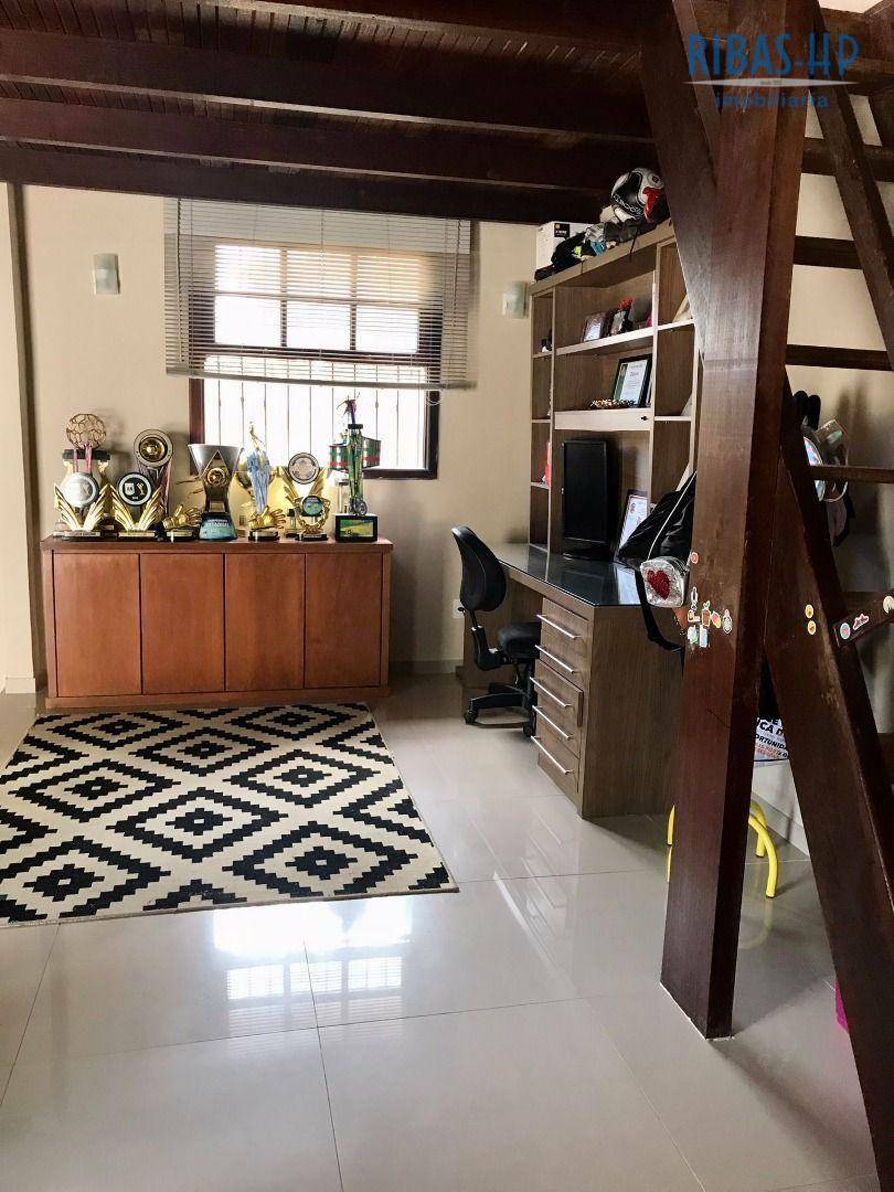 Casa à venda com 3 quartos, 750M2 - Foto 15