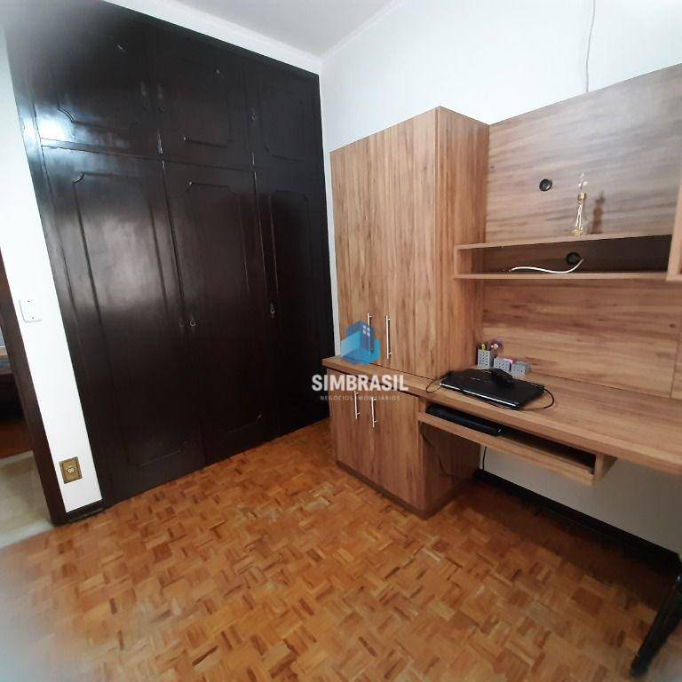 Casa à venda com 3 quartos, 242m² - Foto 17