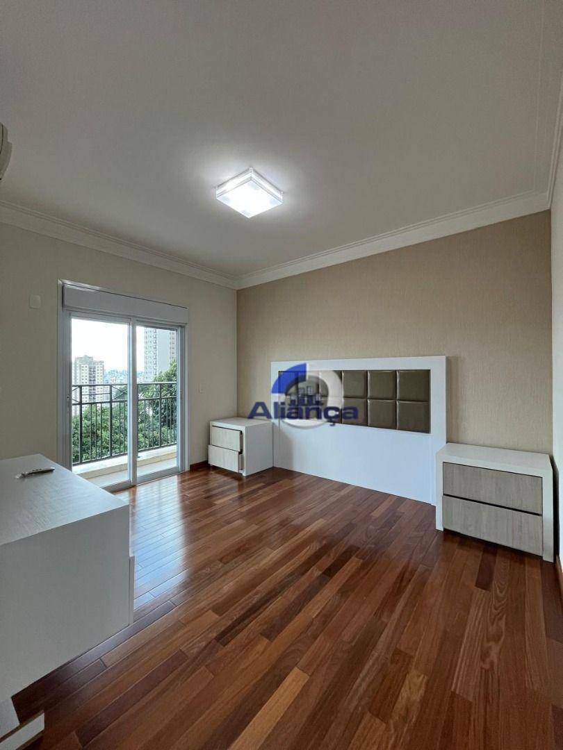 Apartamento à venda com 3 quartos, 220m² - Foto 8