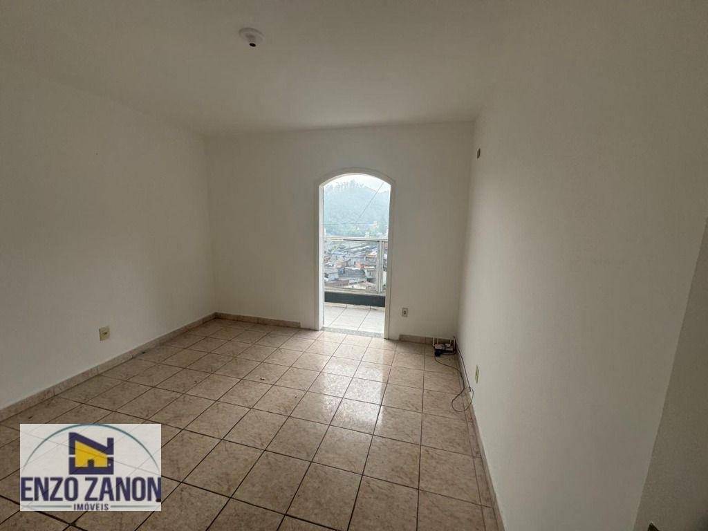 Apartamento para alugar com 2 quartos, 70m² - Foto 8