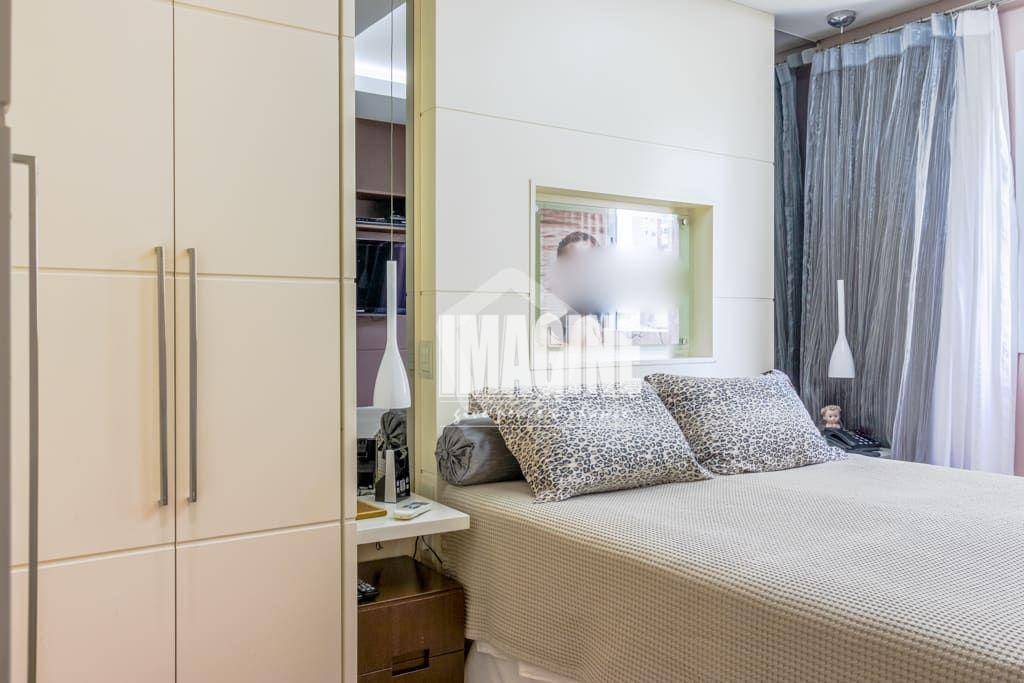 Apartamento à venda com 3 quartos, 121m² - Foto 10