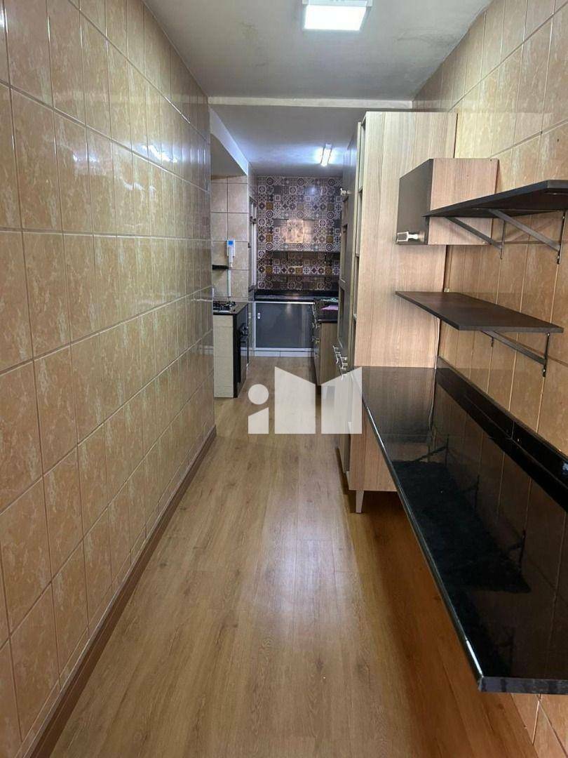 Casa de Condomínio à venda com 4 quartos, 214m² - Foto 6
