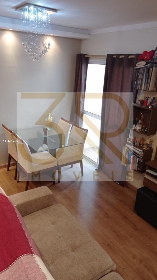 Apartamento à venda com 2 quartos, 48m² - Foto 7