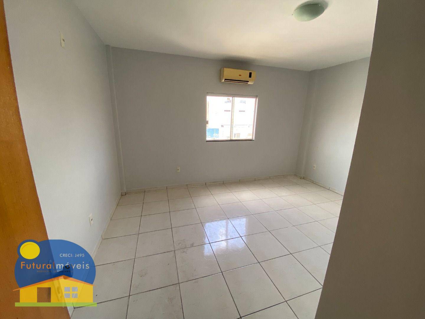 Apartamento para alugar com 2 quartos, 78m² - Foto 11